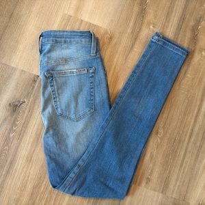 JOE'S JEANS
High Rise Curvy Skinny Ankle Jeans Size Small (2-4)